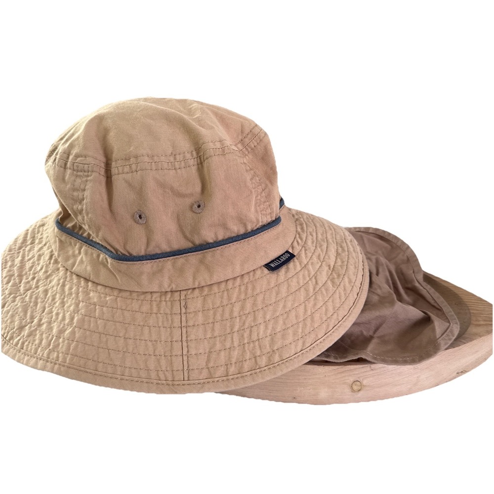 Wallaroo Bucket Hat With Flap "shelton" Med/ Large Tan